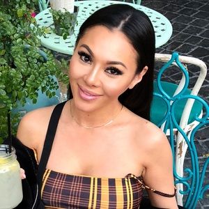 Meet your Posher, Carle